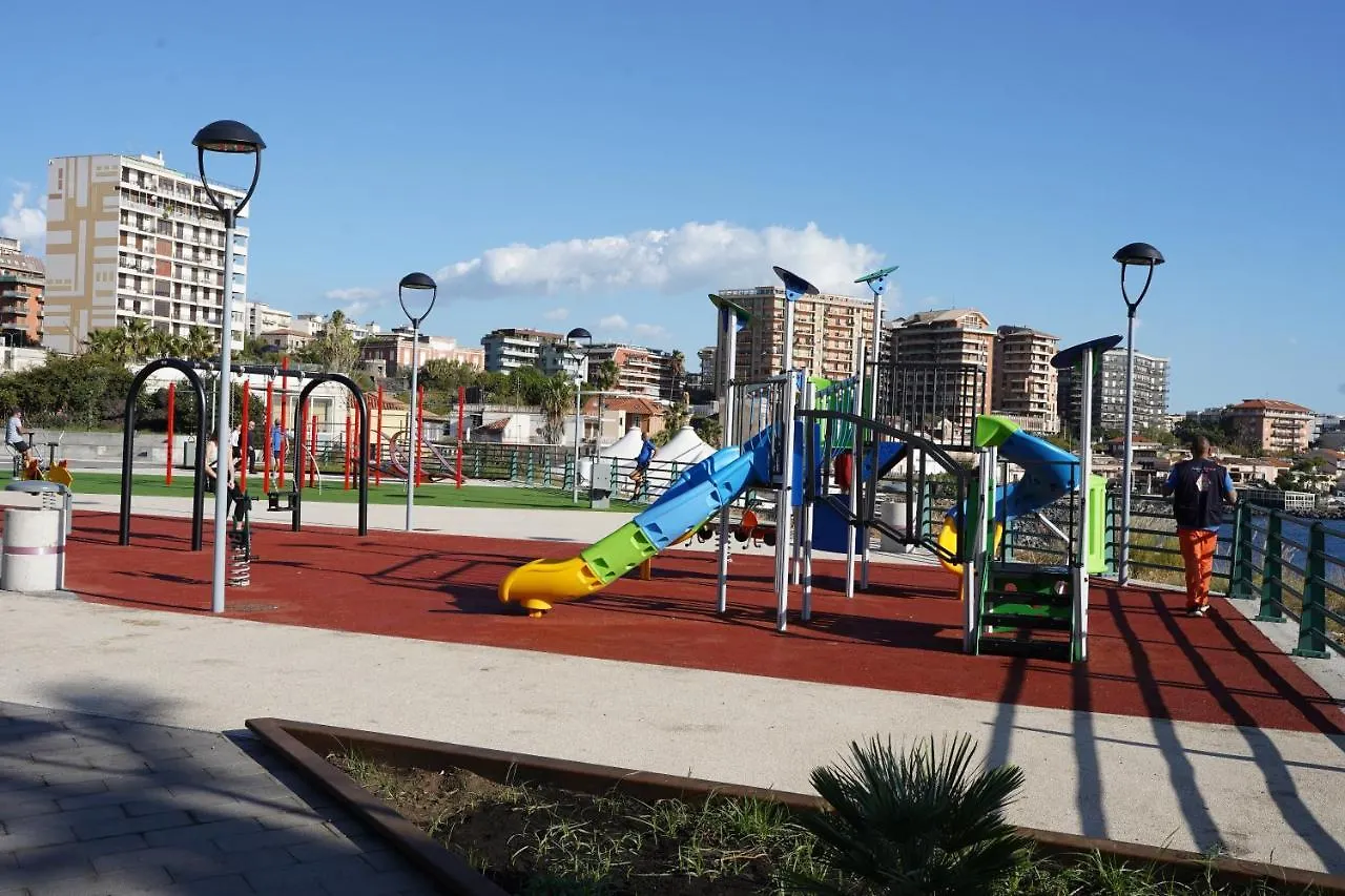 Apartment R-Home Li Cuti Catania